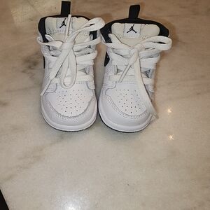 Nike Kids White and Black Sneakers